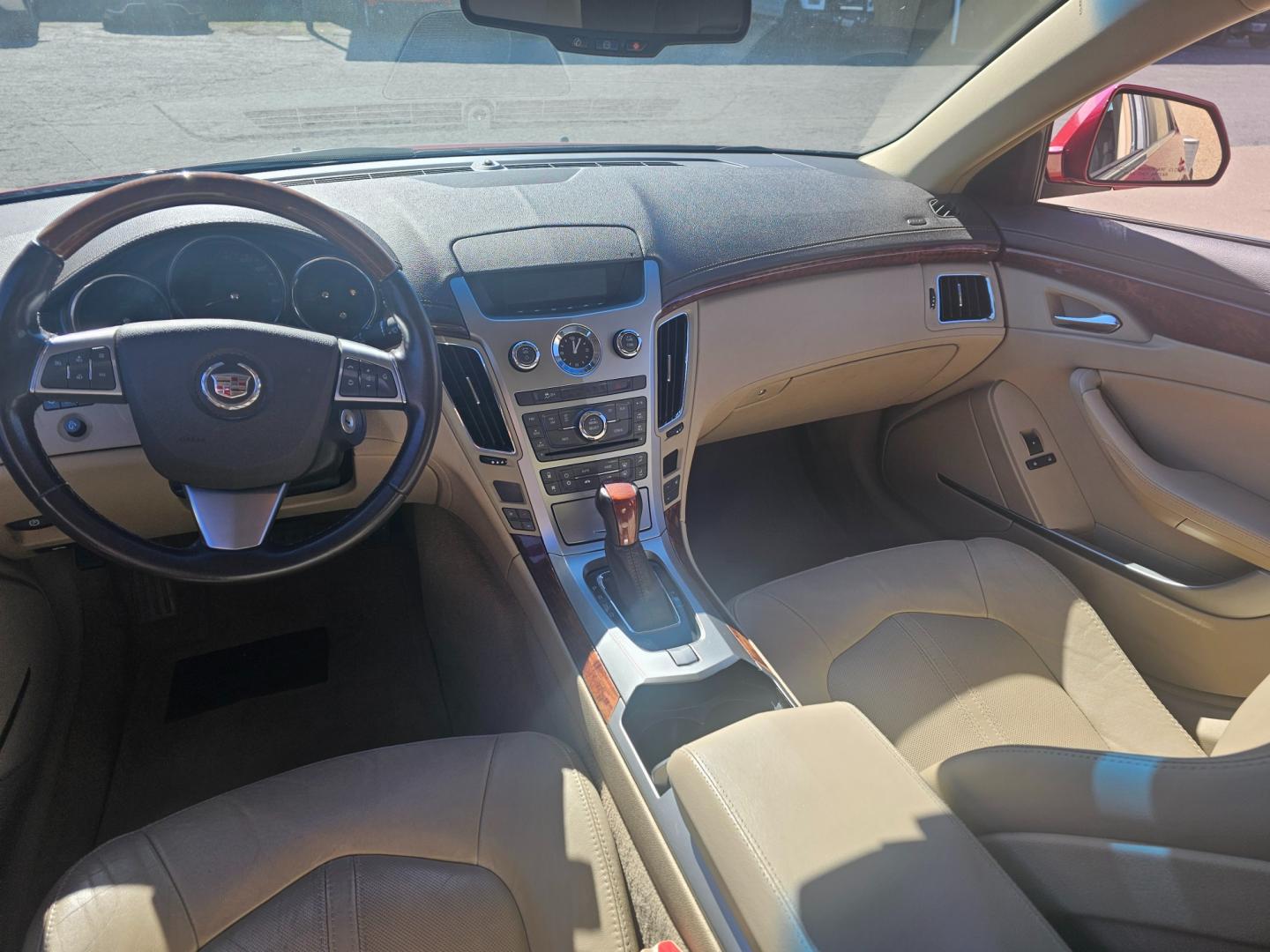 2012 MAROON Cadillac CTS Luxury (1G6DE5E59C0) with an 3.0L V6 DOHC 24V FFV engine, located at 533 S Seven Points BLVD, Seven Points, TX, 75143, (430) 255-4030, 32.313999, -96.209351 - Photo#4